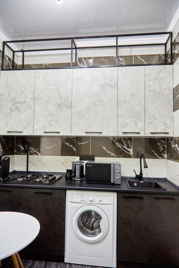 золотой квадрат Apartment Almaty
