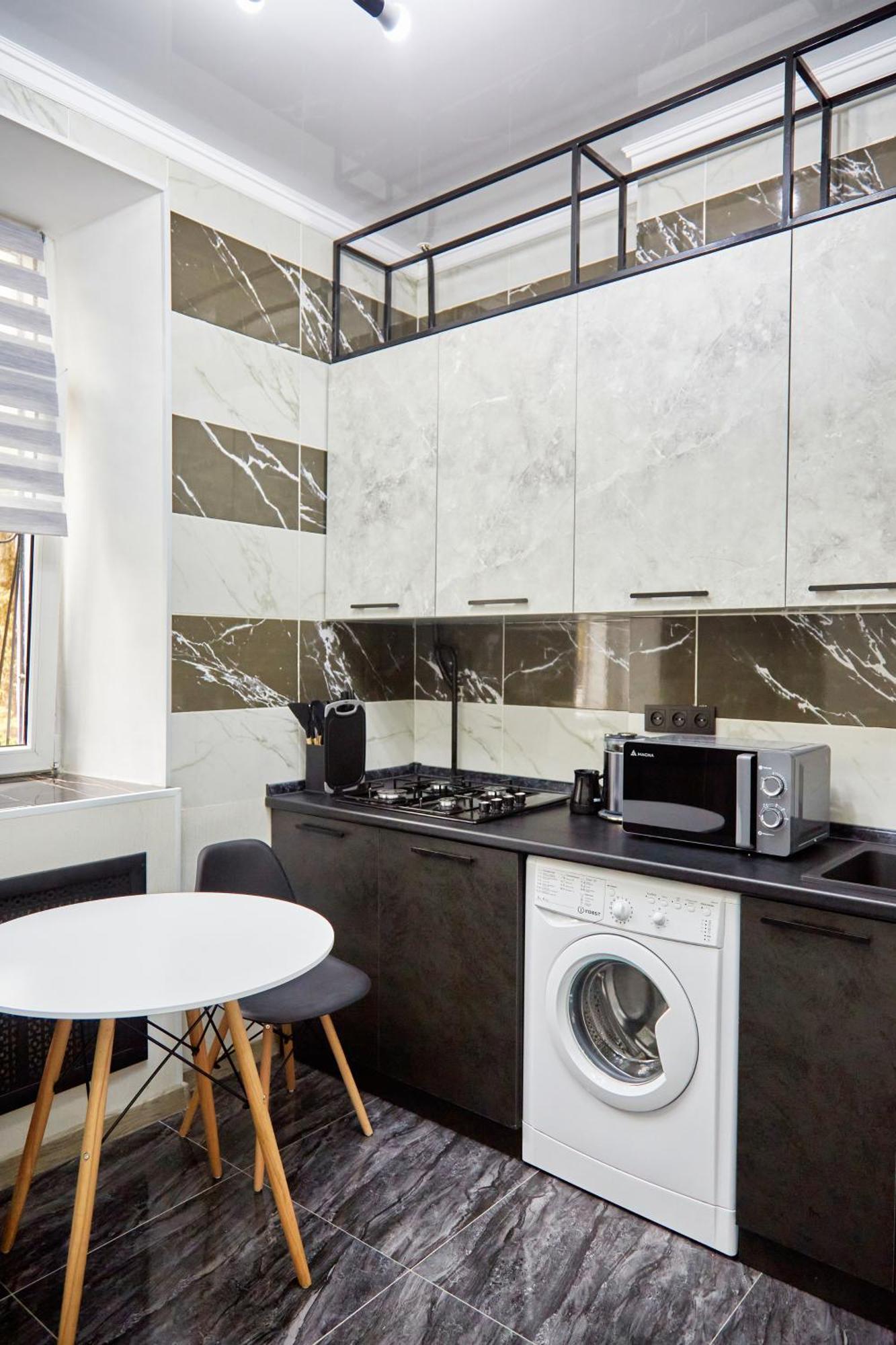 Apartment золотой квадрат Almaty